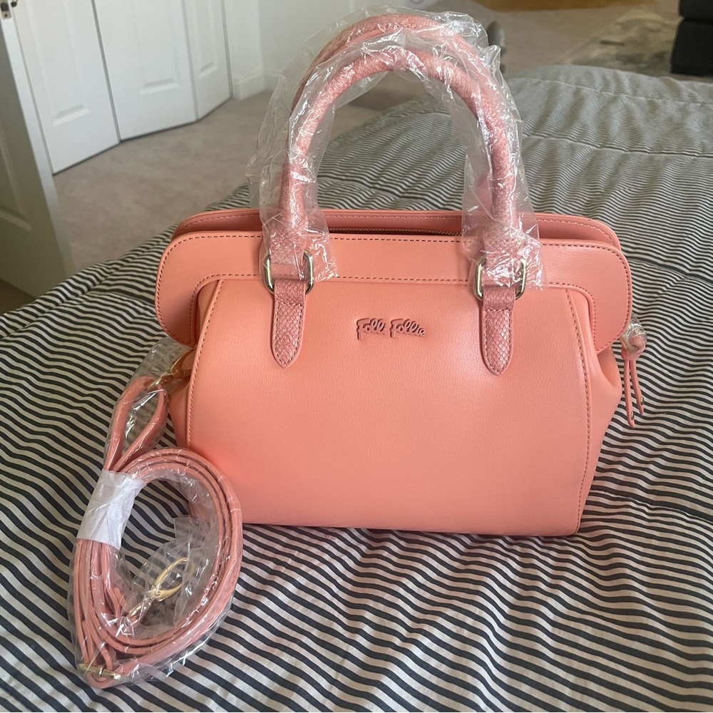 BNWOT Folli Follie Purse